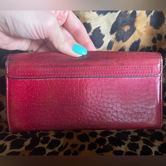 **AUTHENTIC CHLOE RABAT WALLET** - Picture 6 of 8